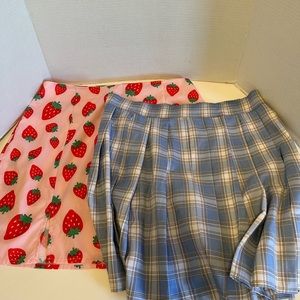 Two Shein skirts size L